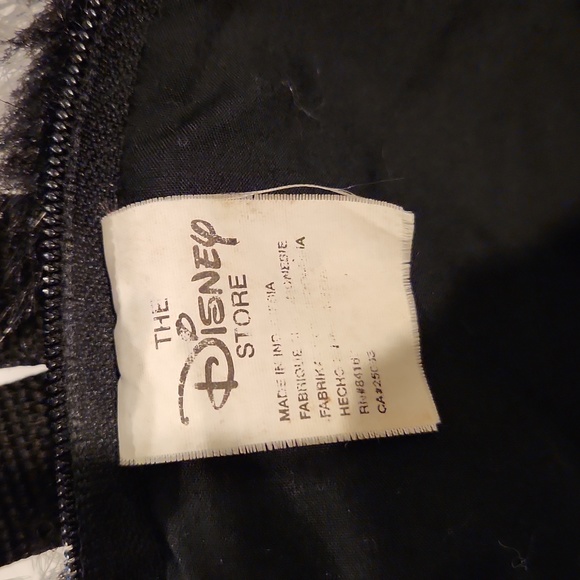 Disney Mighty Joe Young King Kong Backpack - Picture 3 of 6